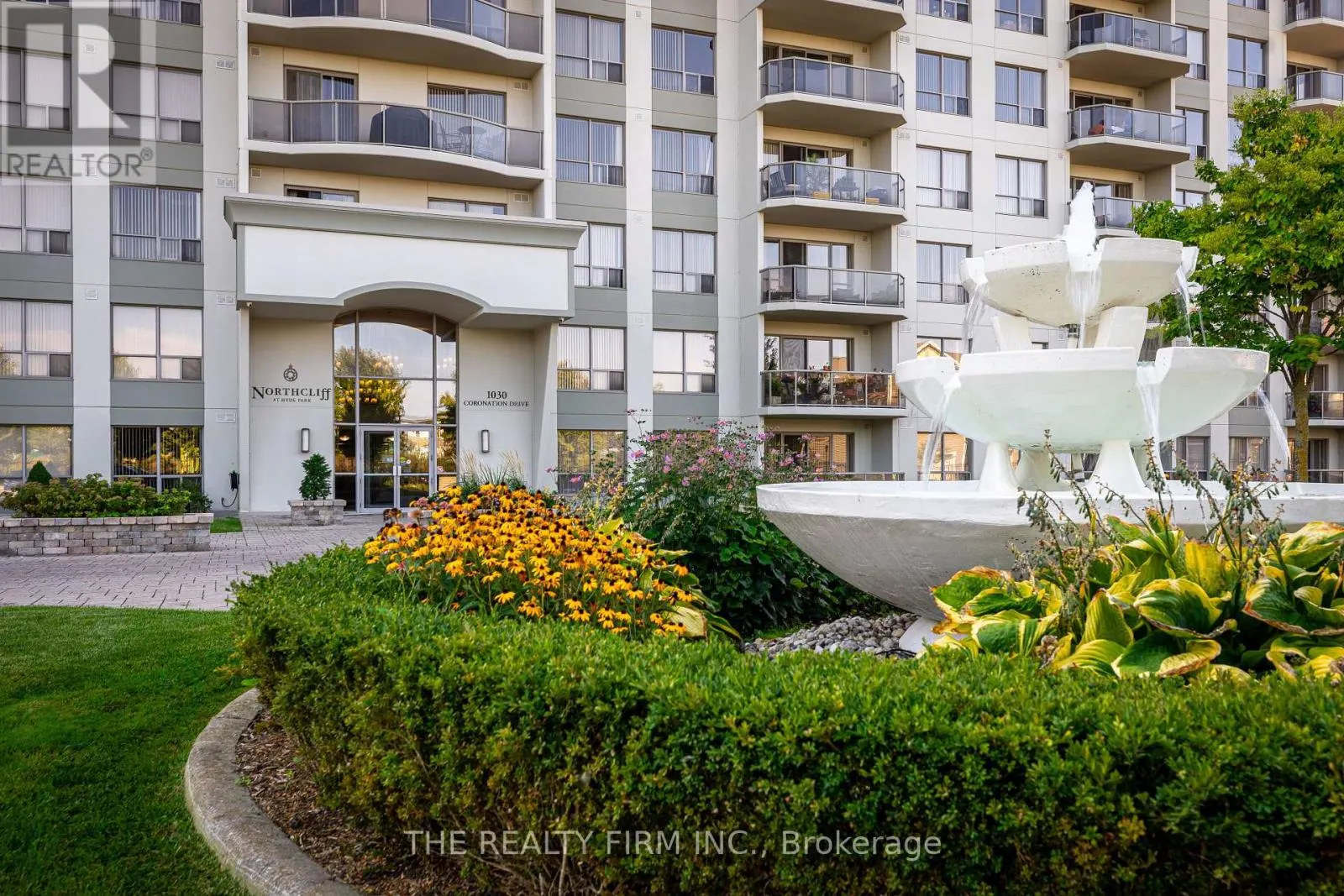 812 - 1030 CORONATION DRIVE, #812