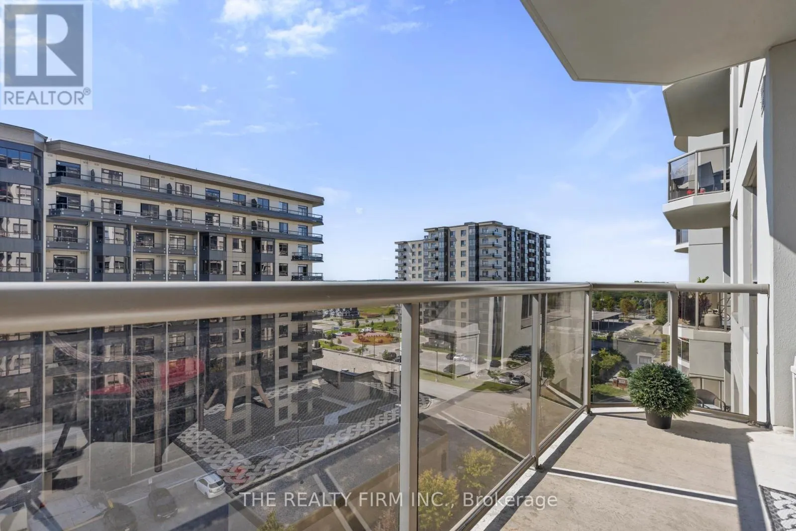 812 - 1030 CORONATION DRIVE, #812