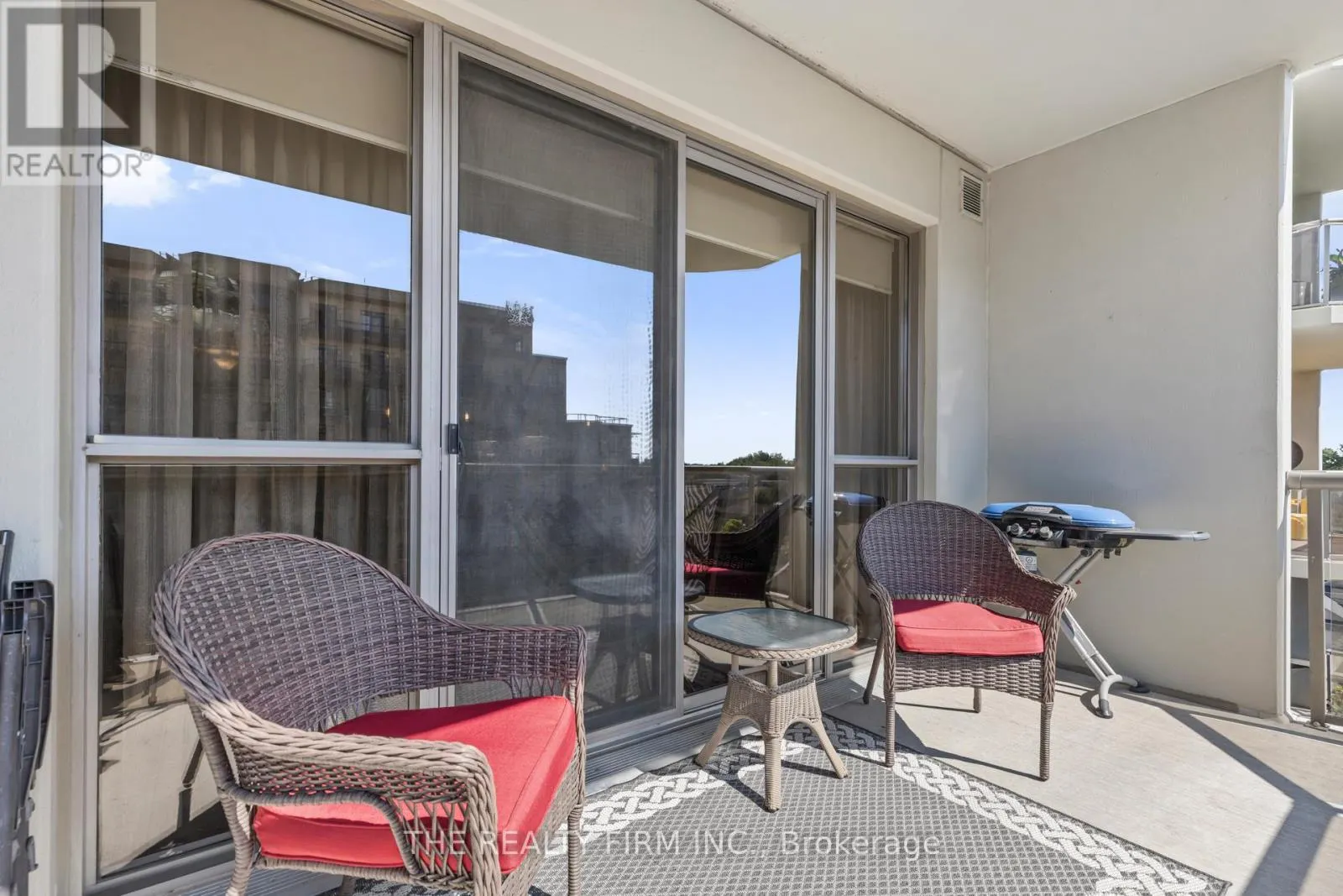 812 - 1030 CORONATION DRIVE, #812