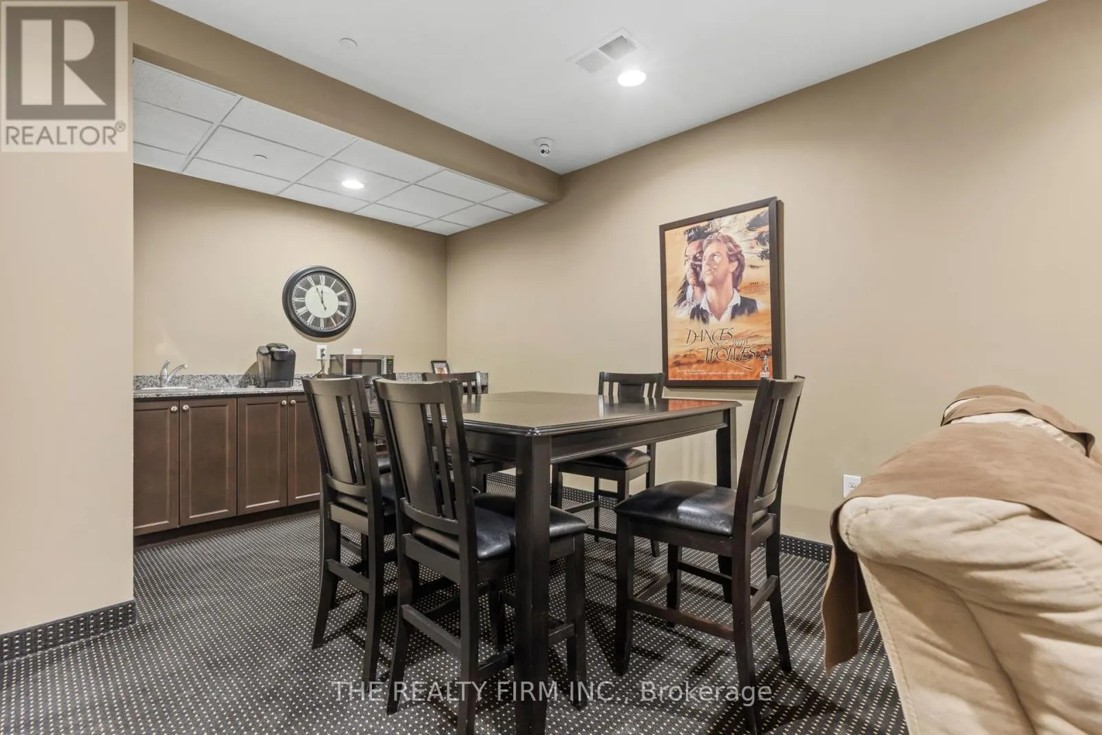 812 - 1030 CORONATION DRIVE, #812