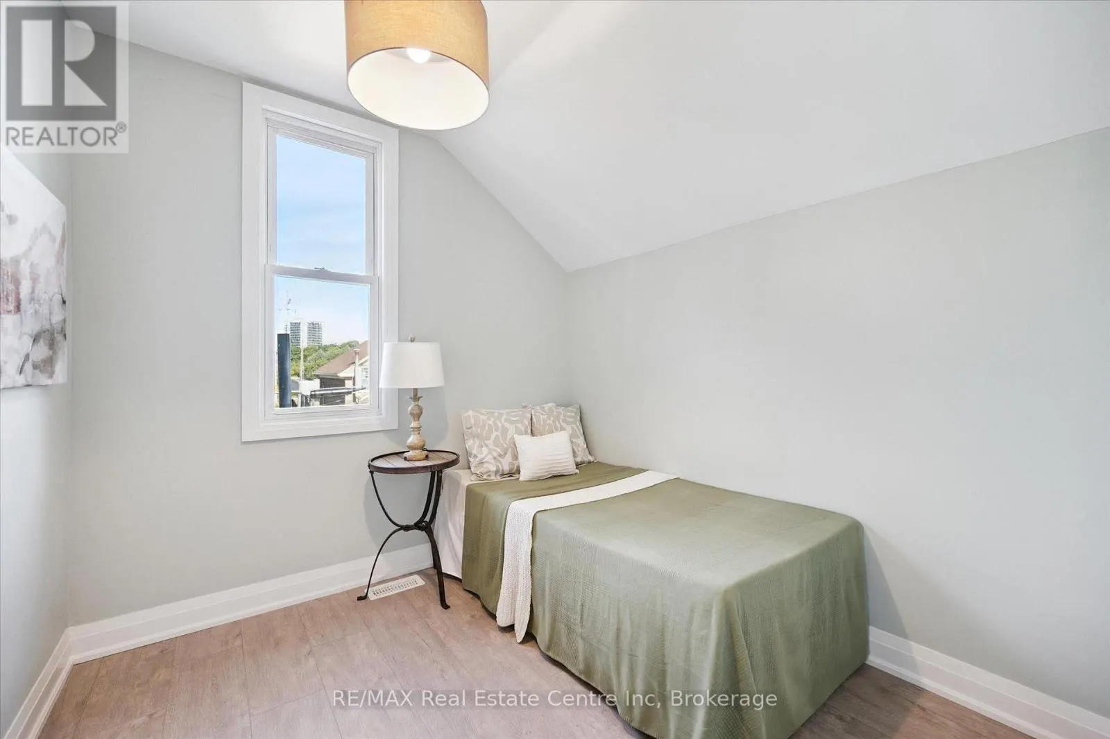 68 SPRUCE STREET