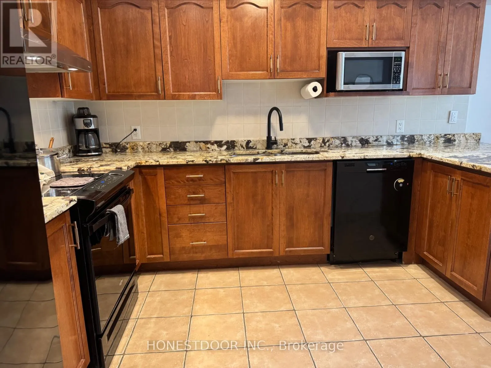 374 WISTERIA CRESCENT