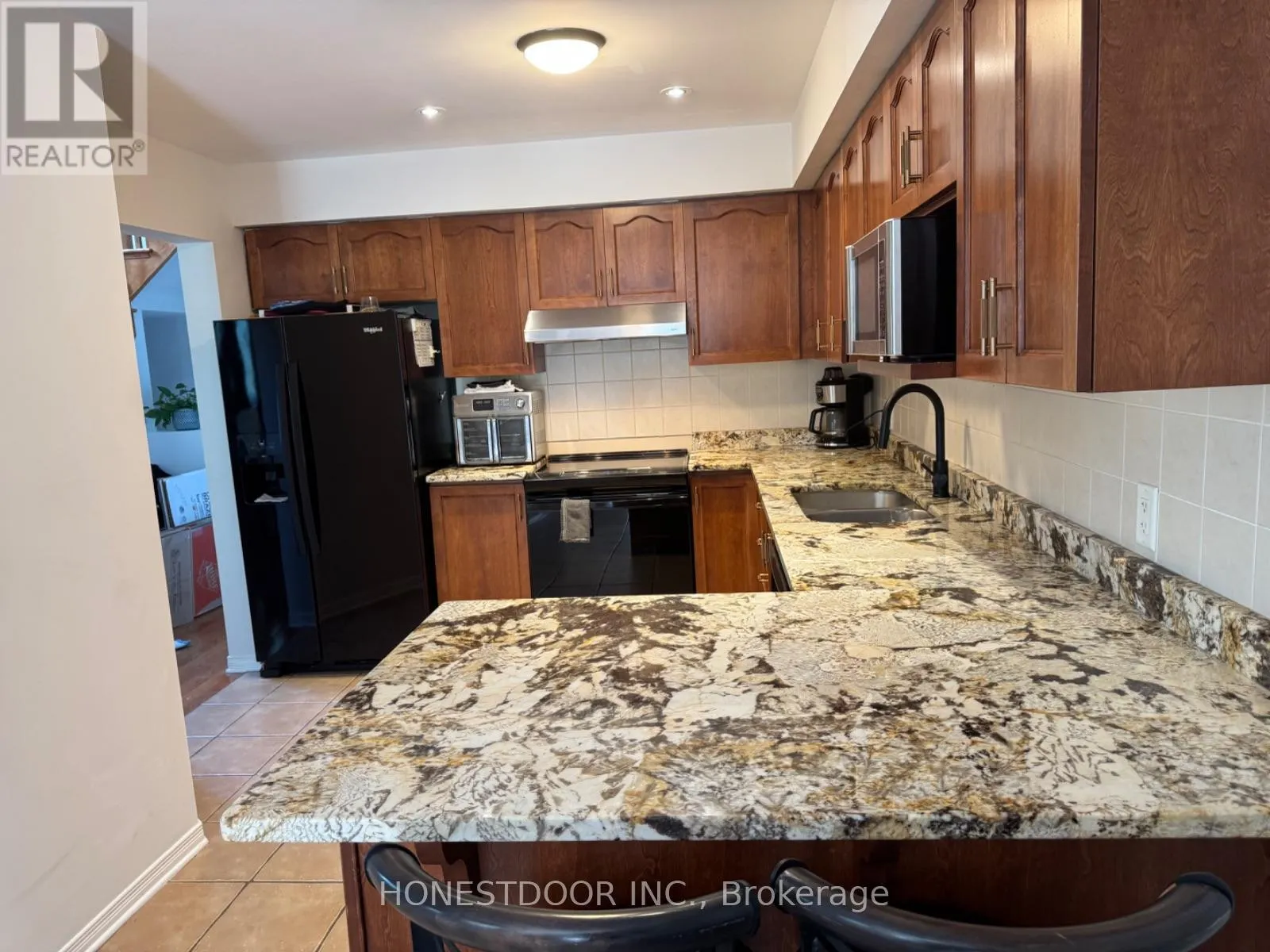 374 WISTERIA CRESCENT