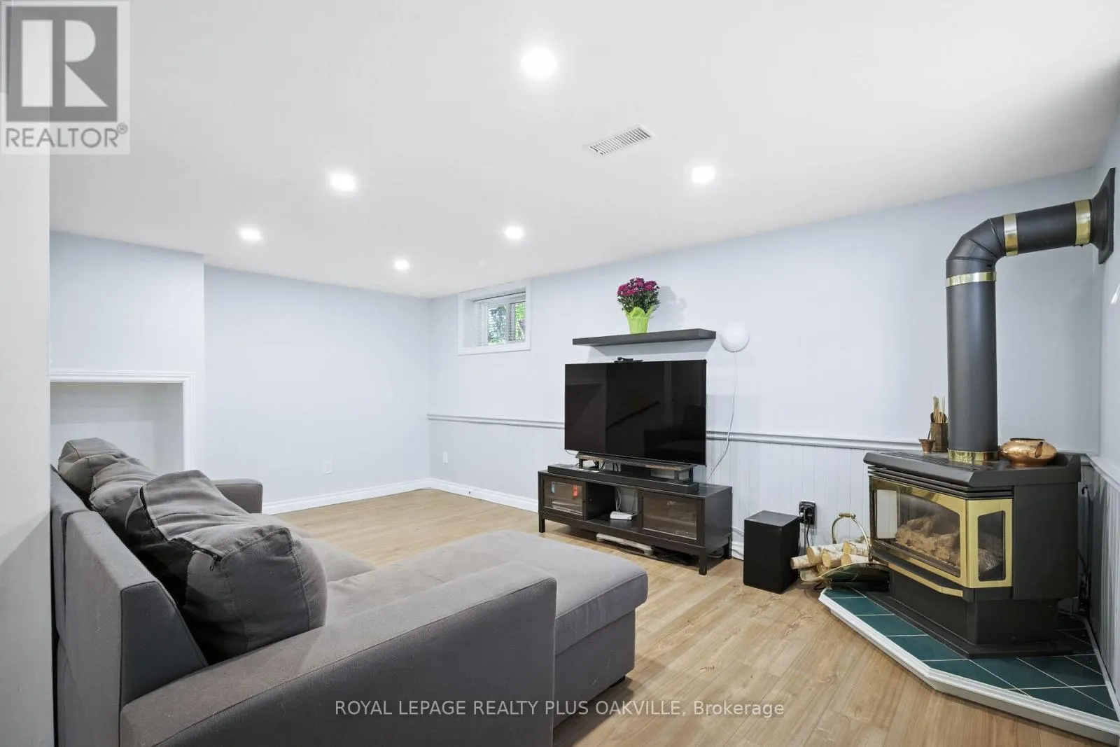 158 BONAVENTURE DRIVE