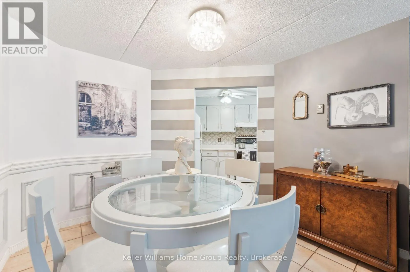 105 - 8 CHRISTOPHER COURT, #105