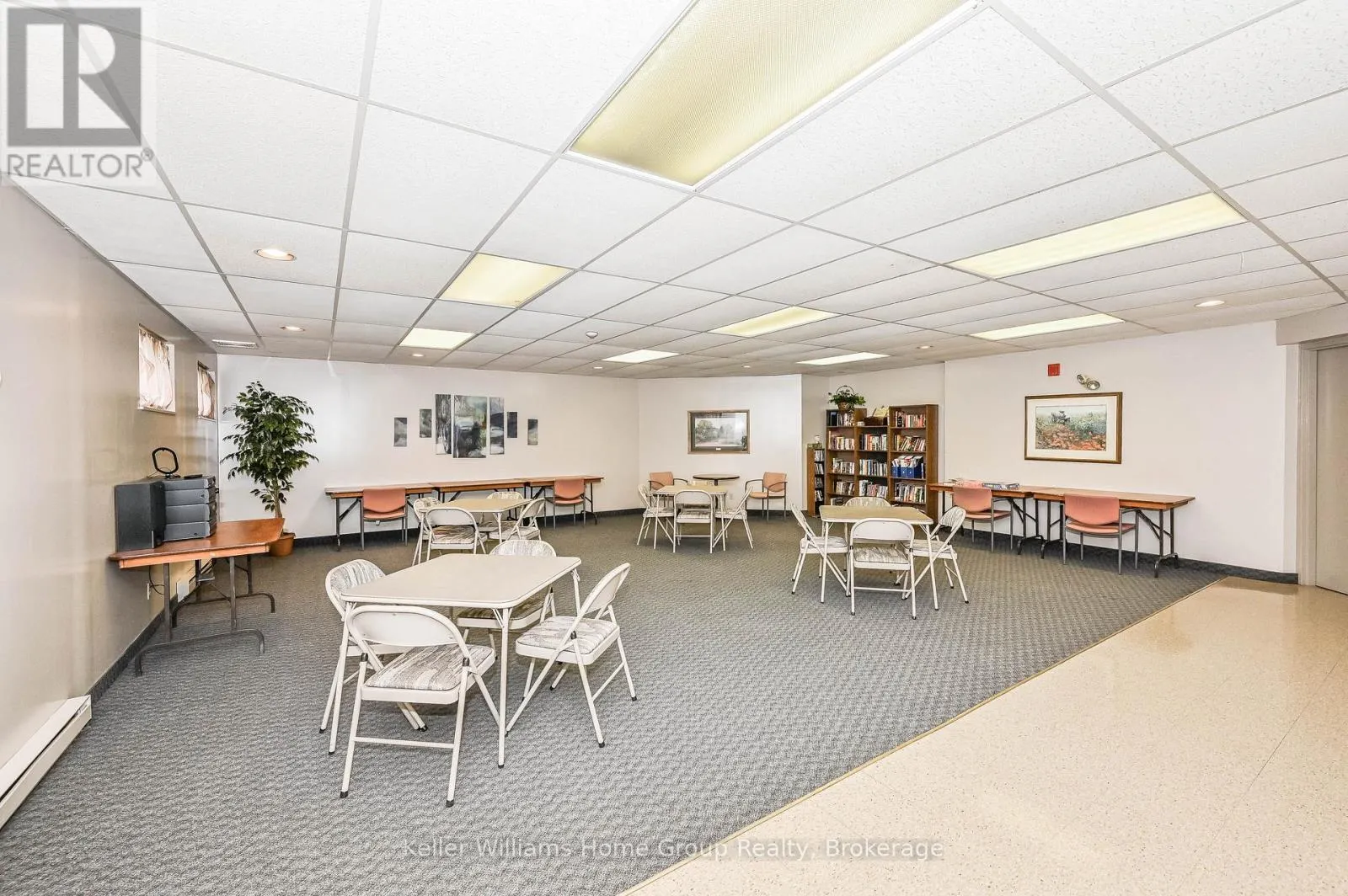105 - 8 CHRISTOPHER COURT, #105