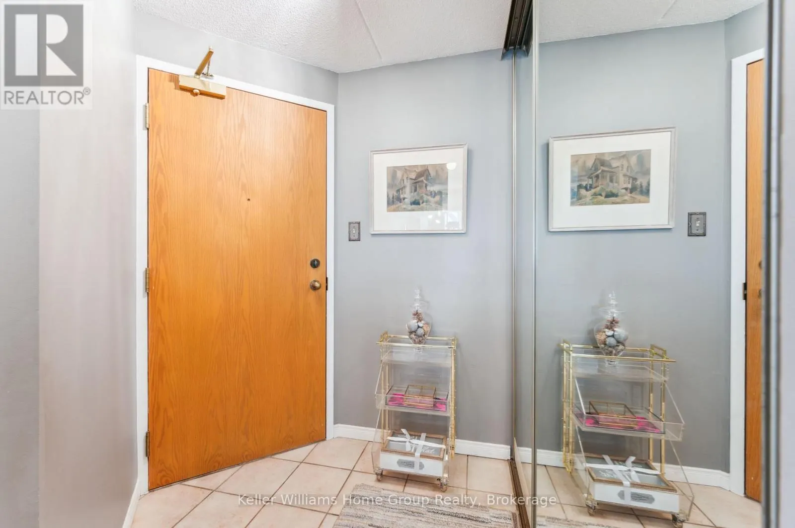 105 - 8 CHRISTOPHER COURT, #105