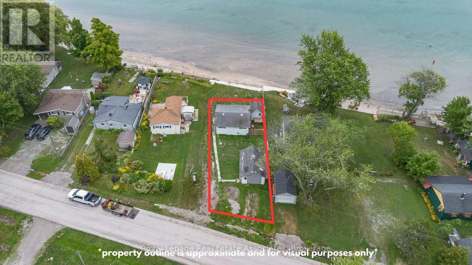 2580 LAKESHORE ROAD