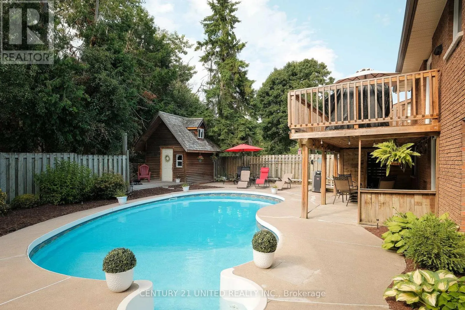 1600 REDWOOD DRIVE