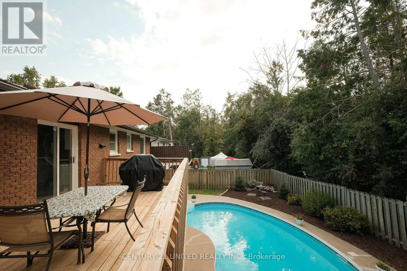1600 REDWOOD DRIVE