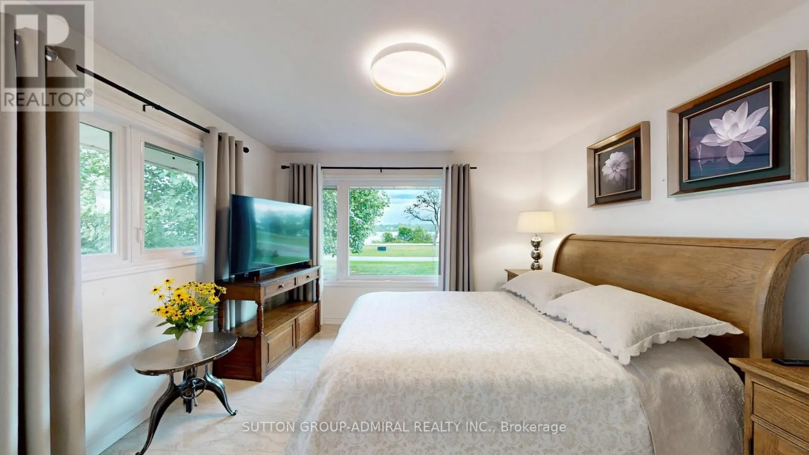9767 NIAGARA RIVER PARKWAY