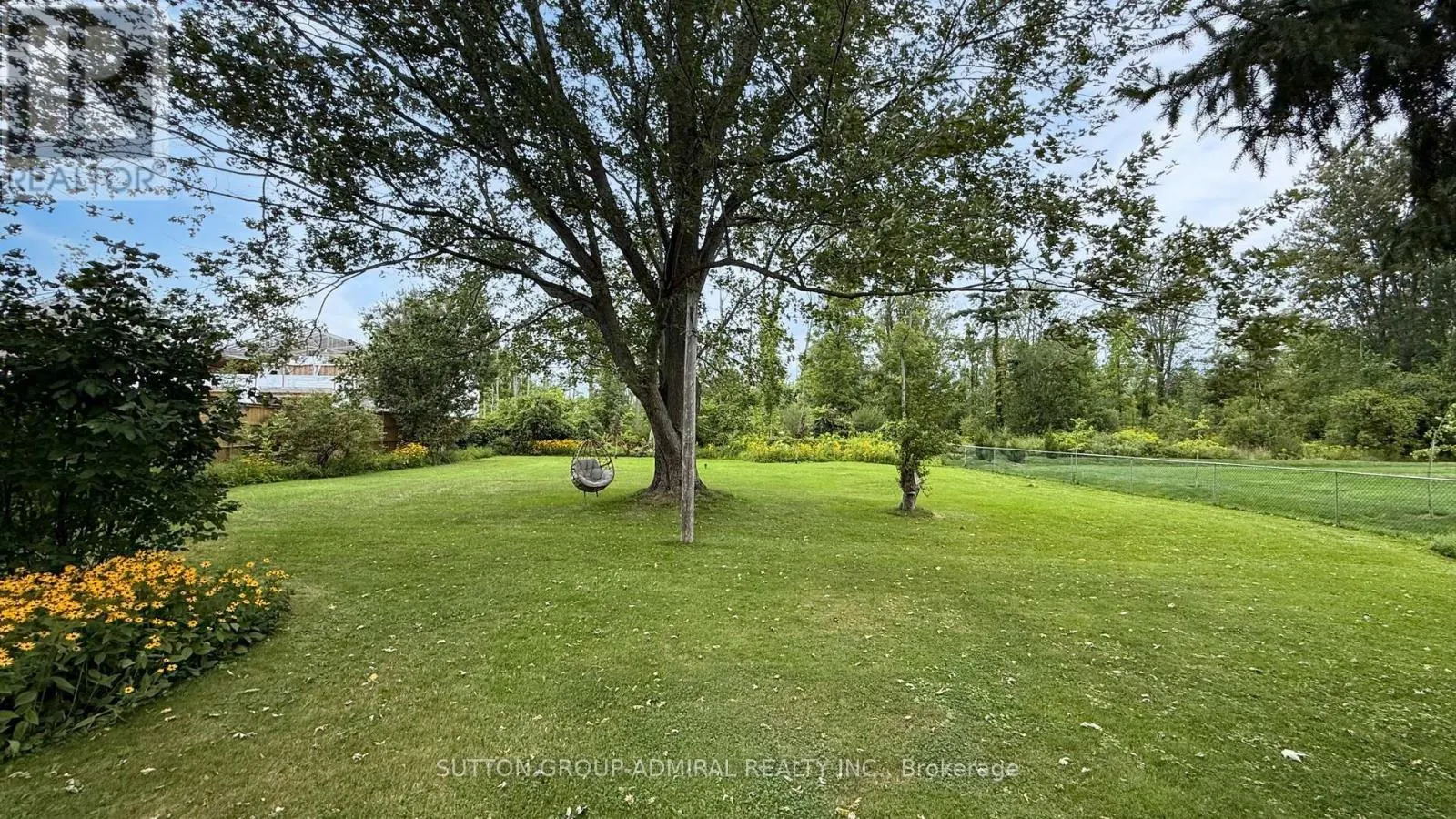 9767 NIAGARA RIVER PARKWAY