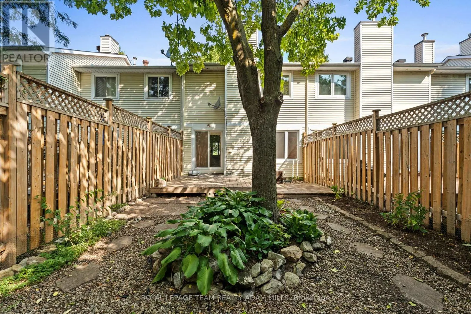 106 WOODPARK WAY