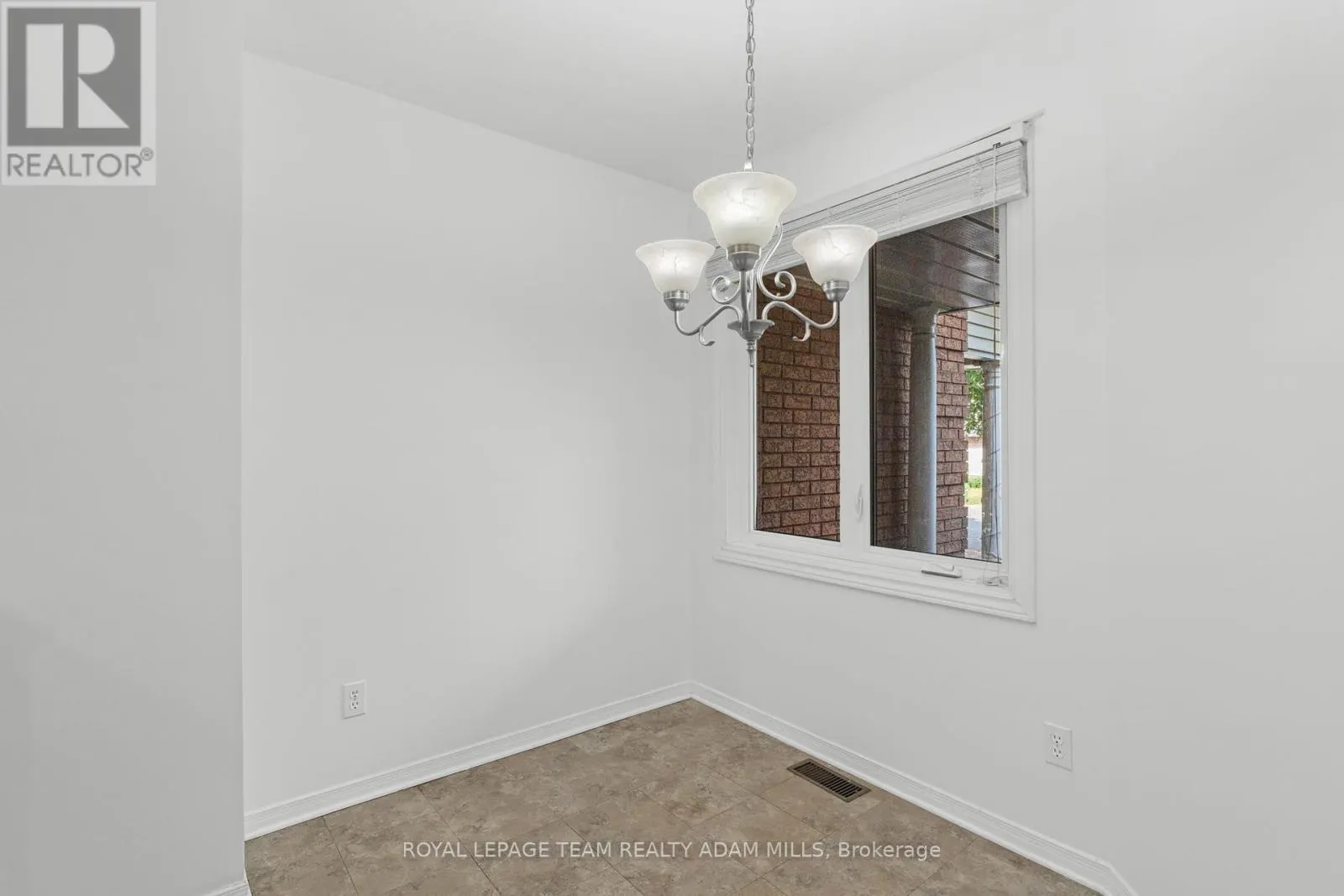 106 WOODPARK WAY