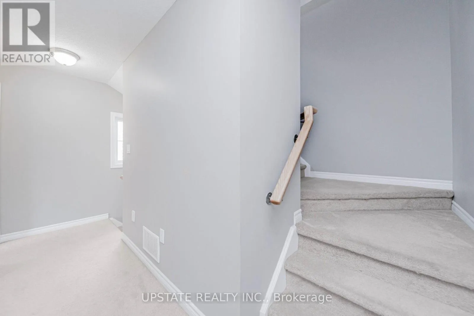 83 - 701 HOMER WATSON BOULEVARD