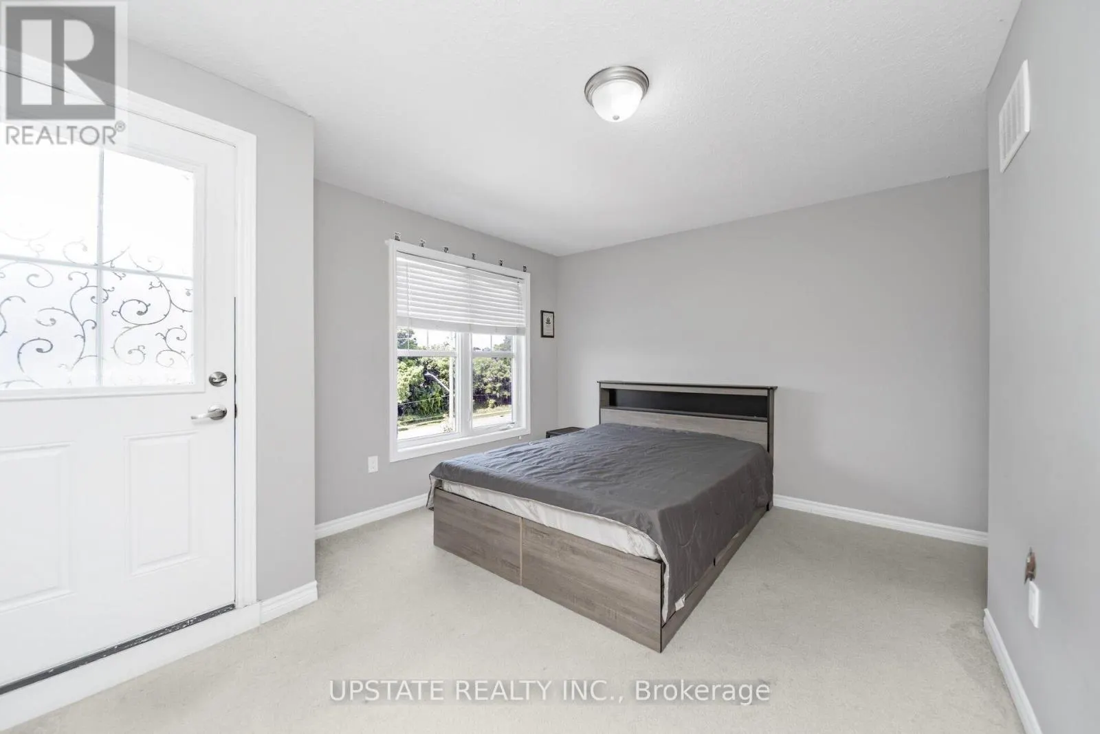 83 - 701 HOMER WATSON BOULEVARD