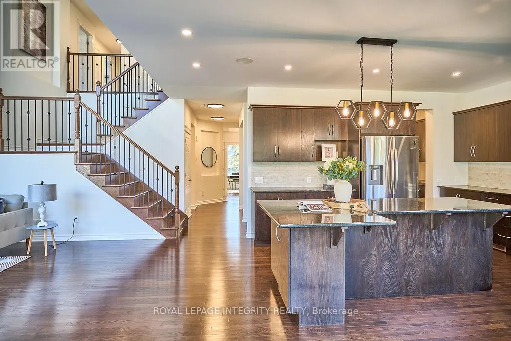 904 NETTLESHIP COURT