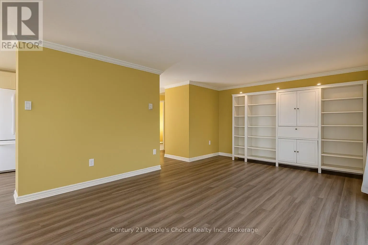 503 - 77 BASE LINE ROAD W, #503