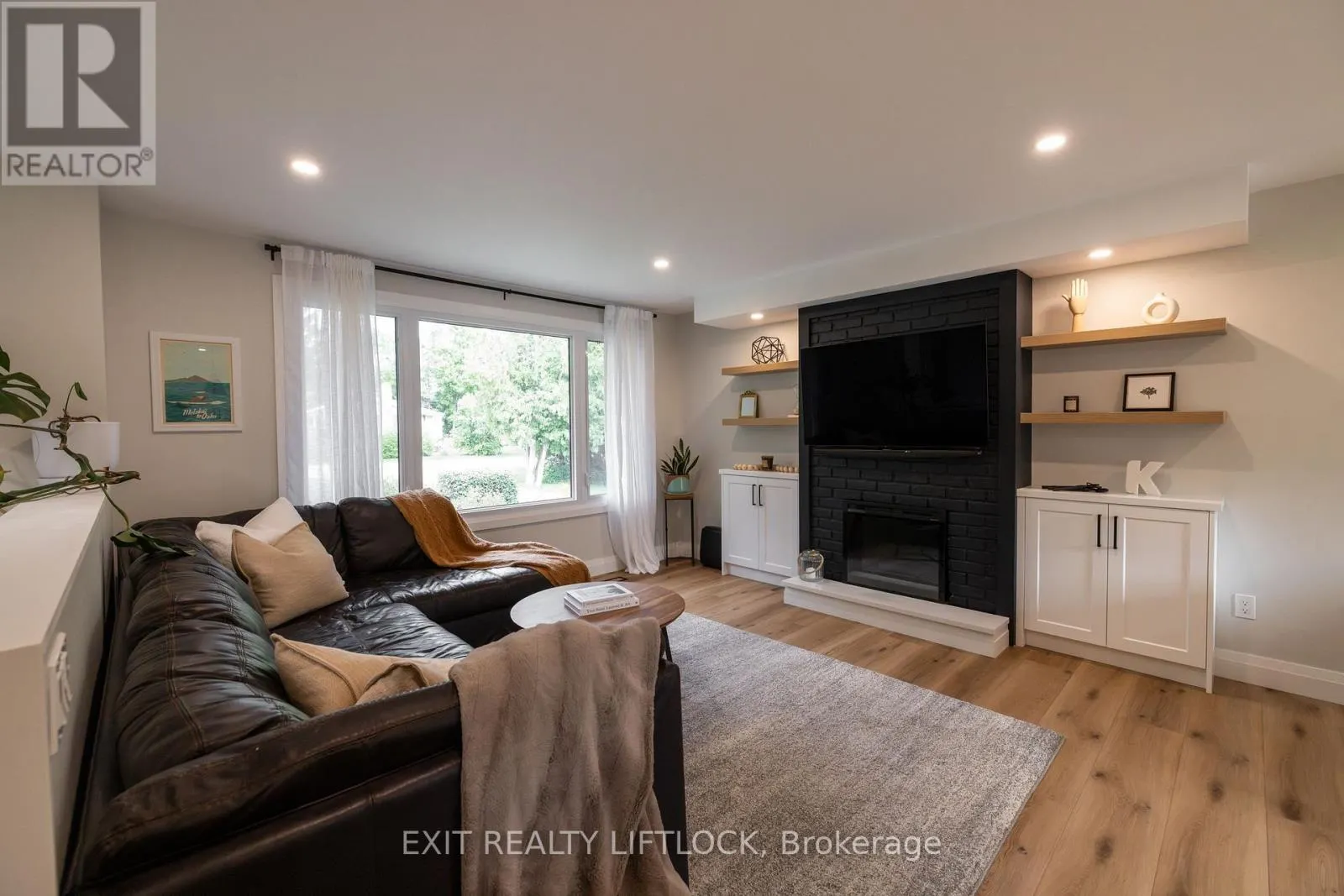 47 EMILY MANOR DRIVE