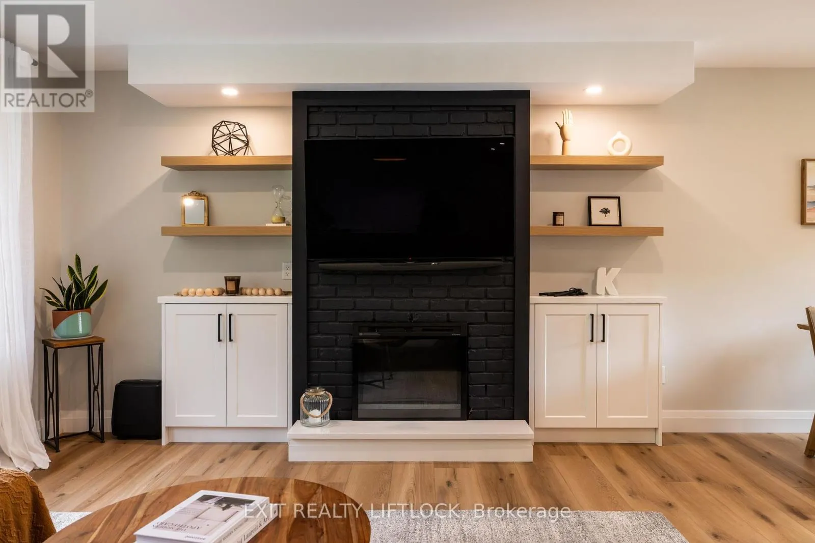 47 EMILY MANOR DRIVE
