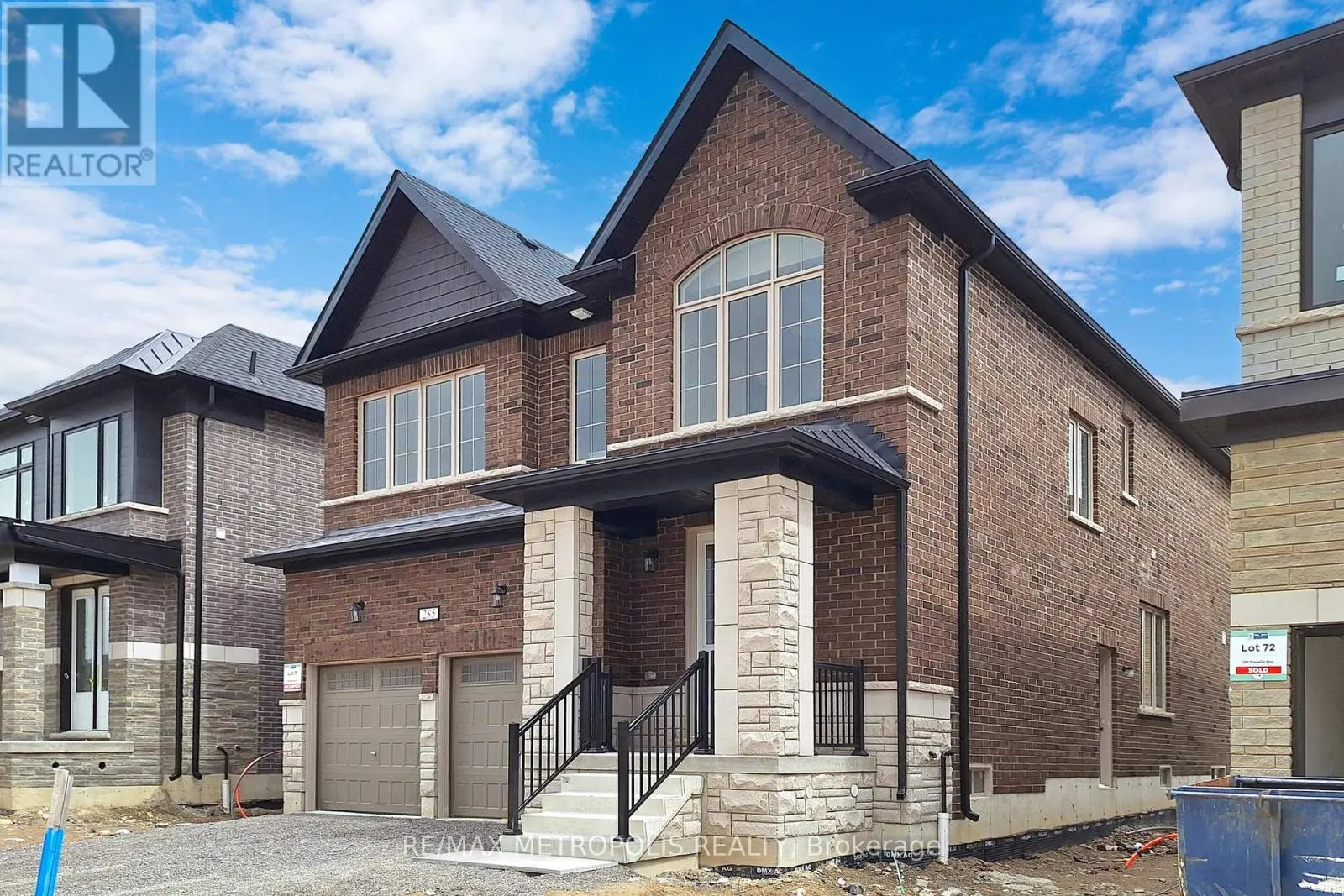 285 FLAVELLE WAY