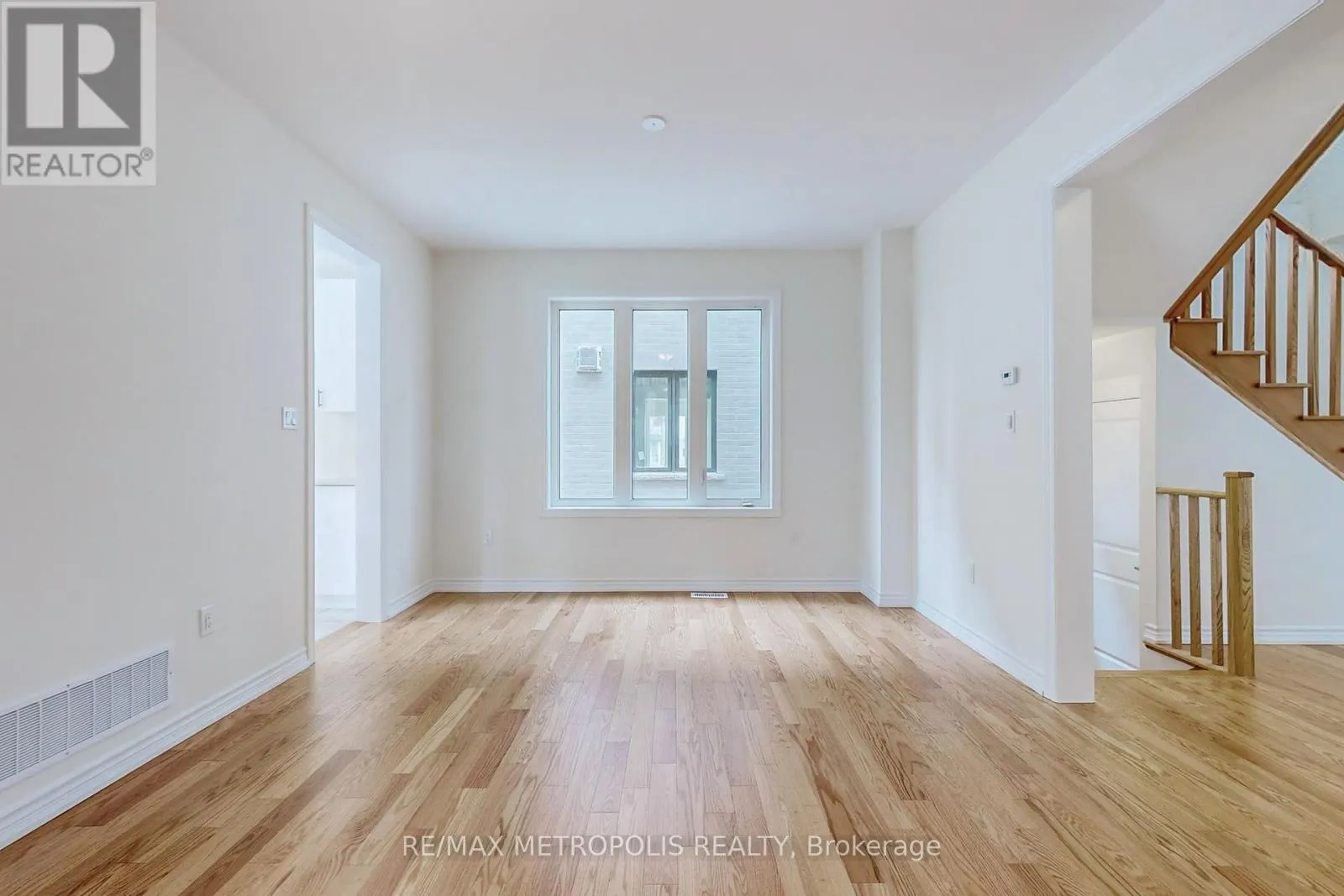285 FLAVELLE WAY