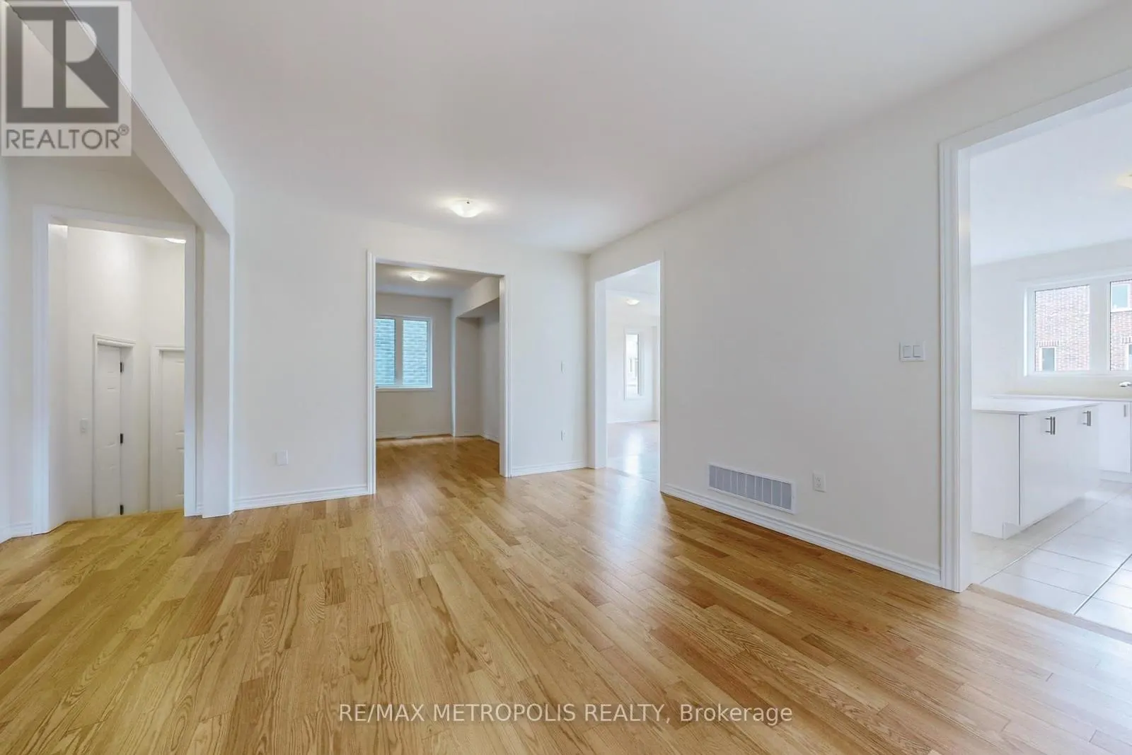 285 FLAVELLE WAY
