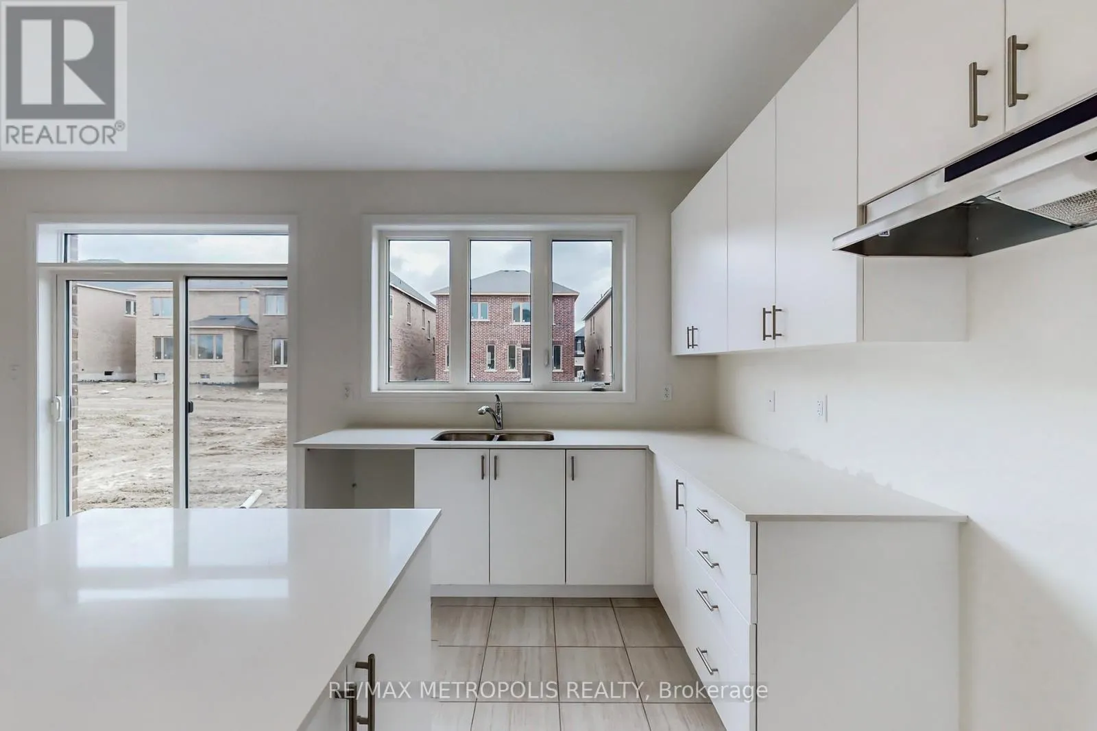 285 FLAVELLE WAY