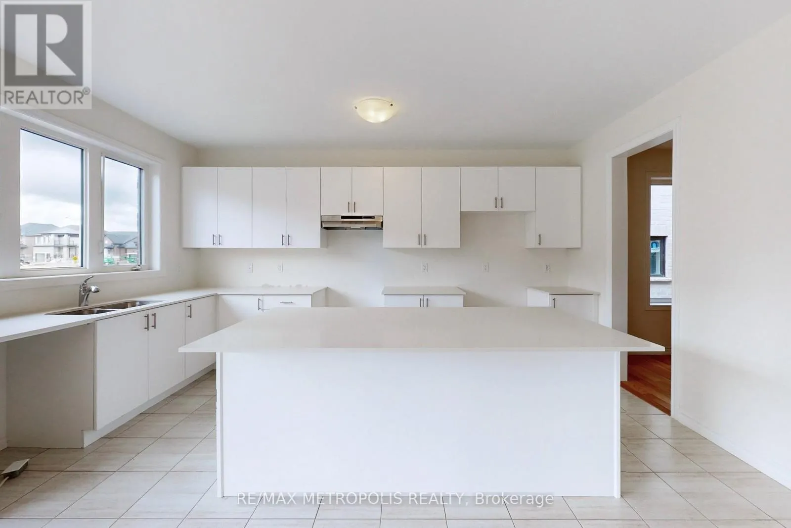 285 FLAVELLE WAY