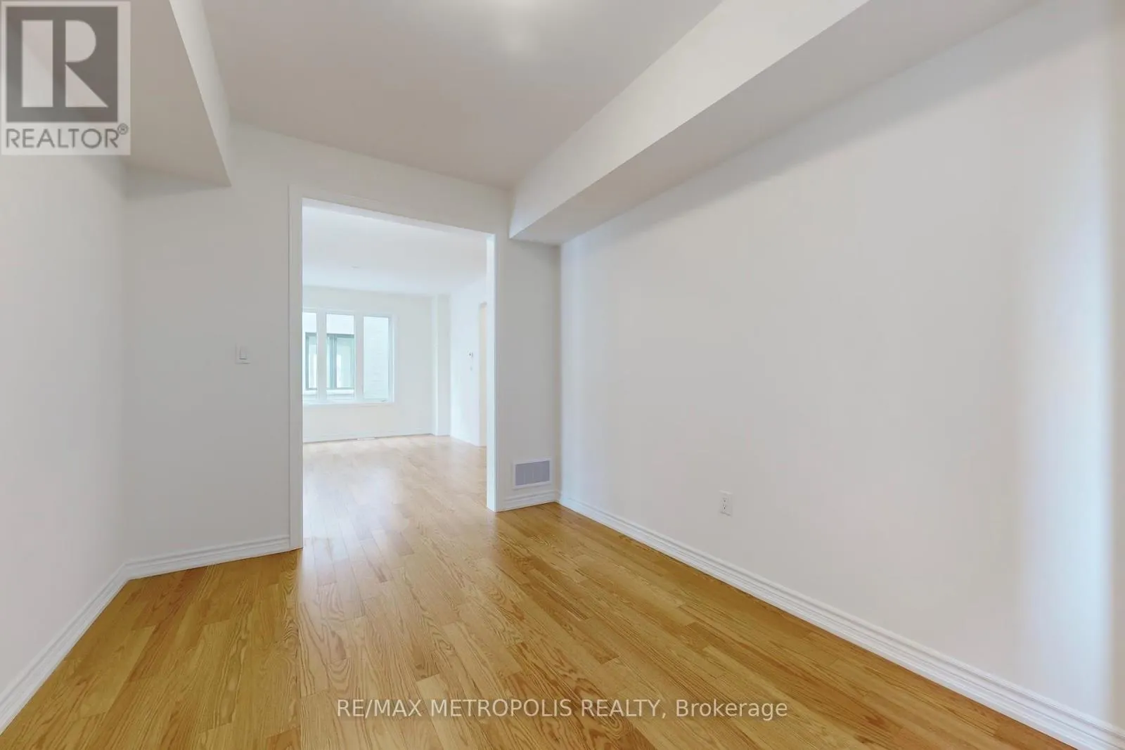 285 FLAVELLE WAY