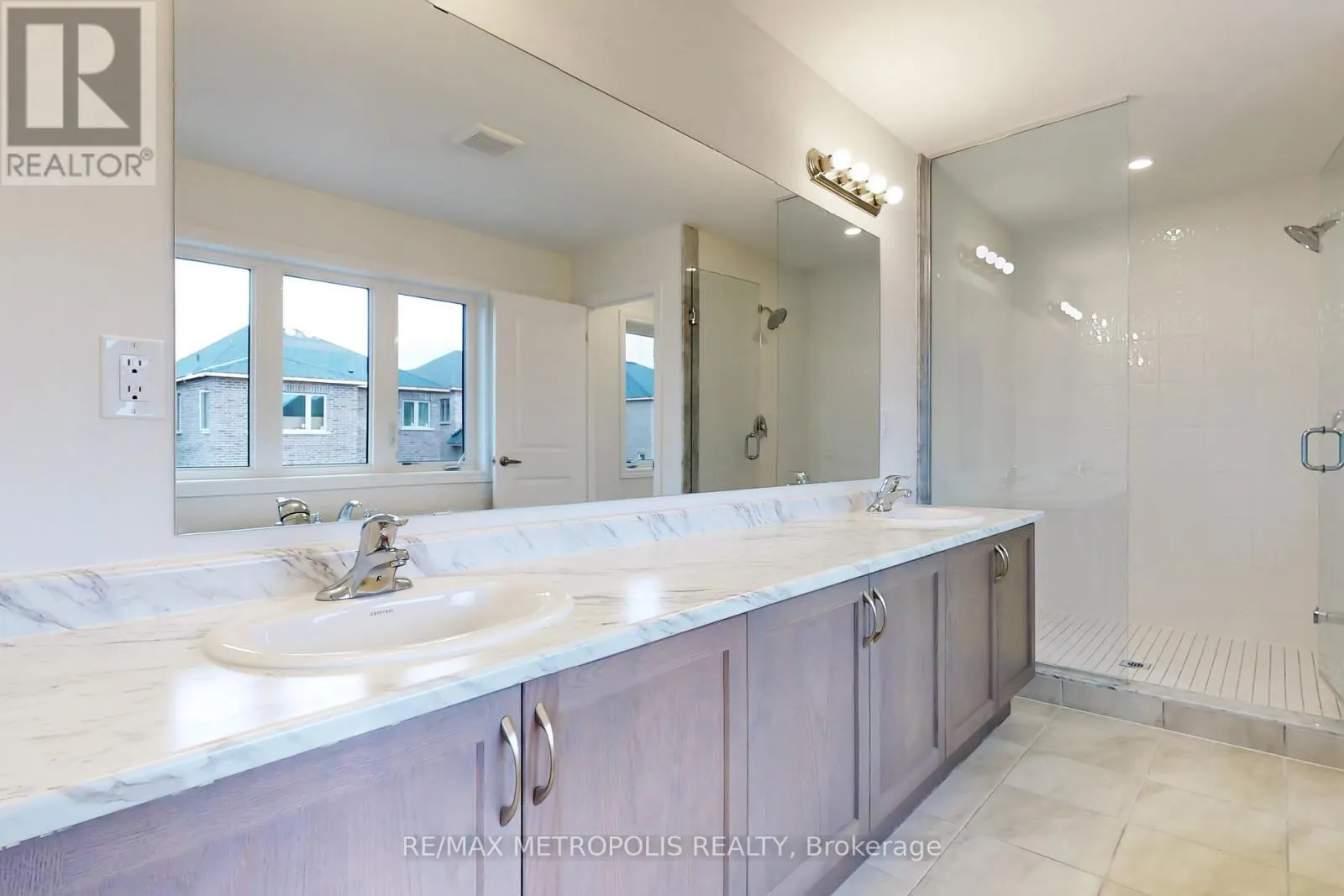 285 FLAVELLE WAY