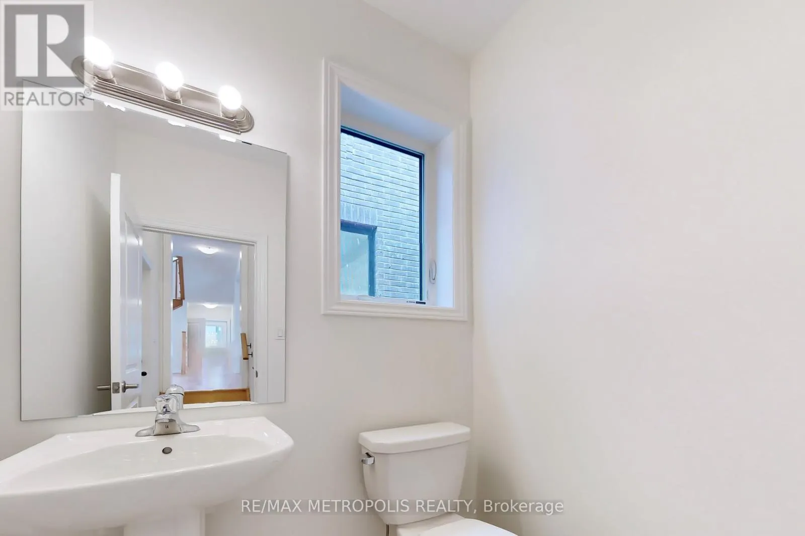 285 FLAVELLE WAY