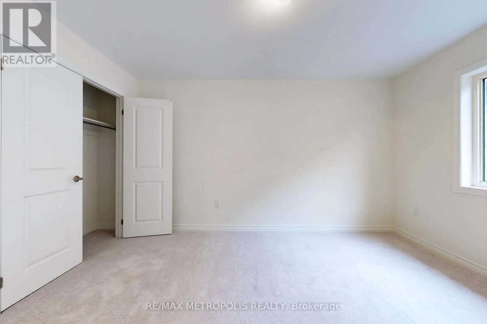 285 FLAVELLE WAY