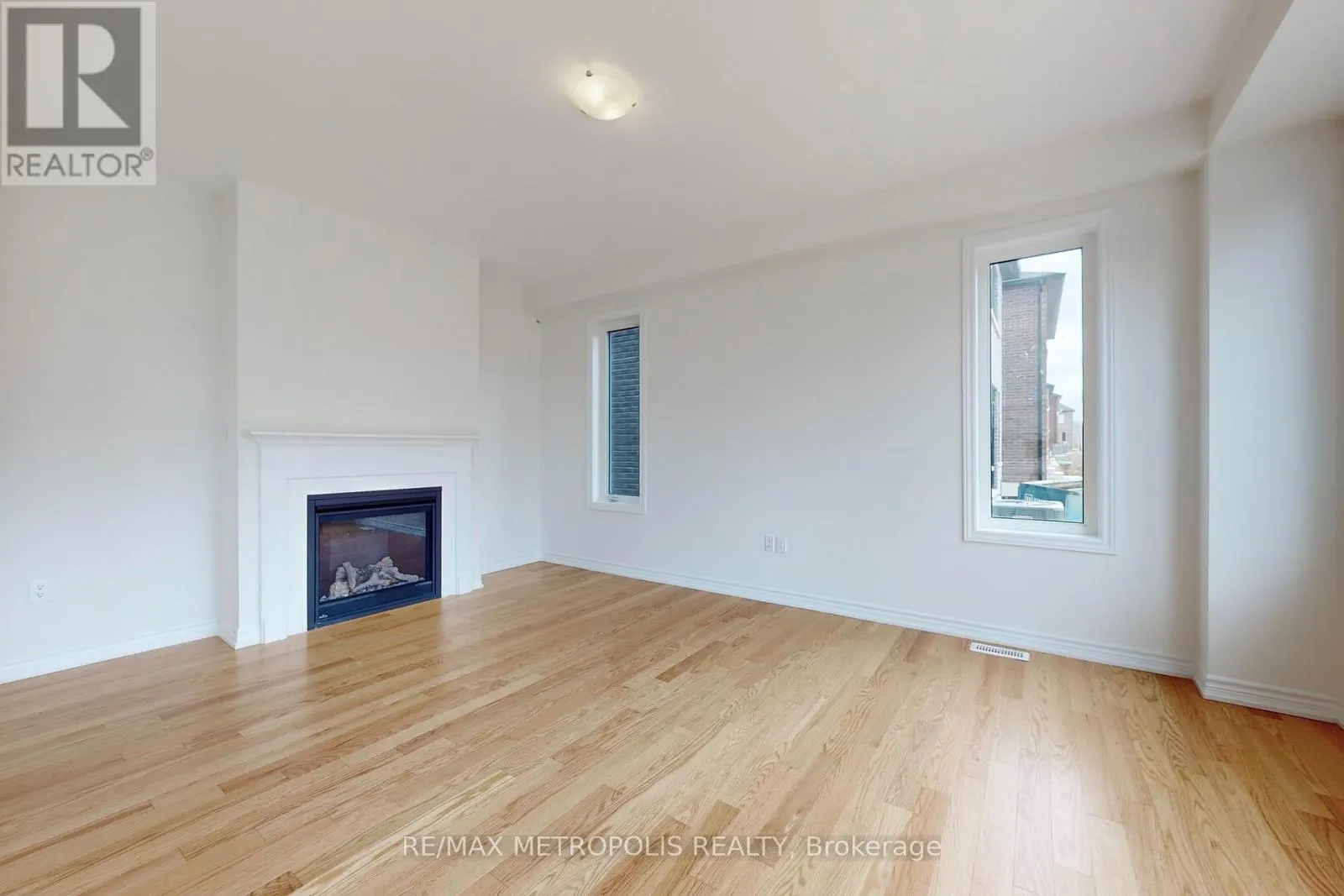 285 FLAVELLE WAY