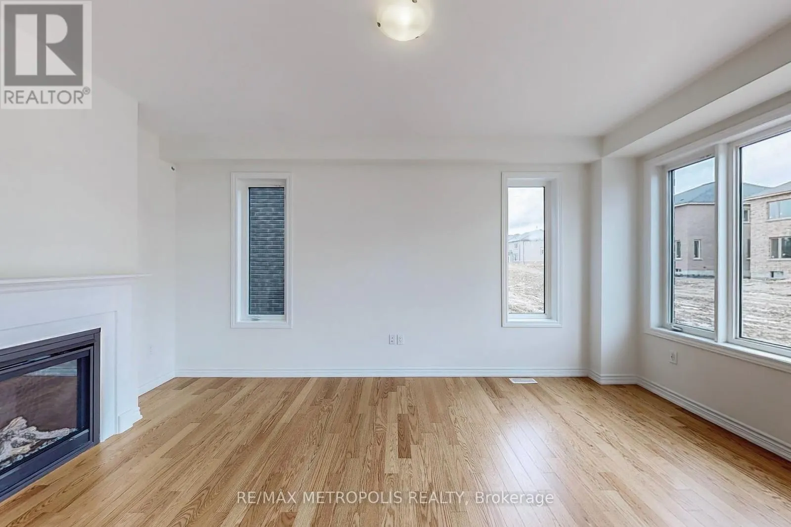 285 FLAVELLE WAY