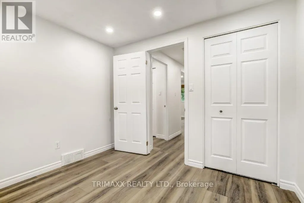 5 ALDERSBROOK CRESCENT
