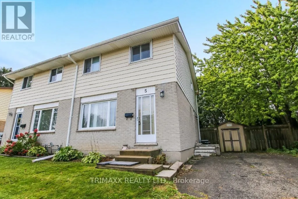 5 ALDERSBROOK CRESCENT