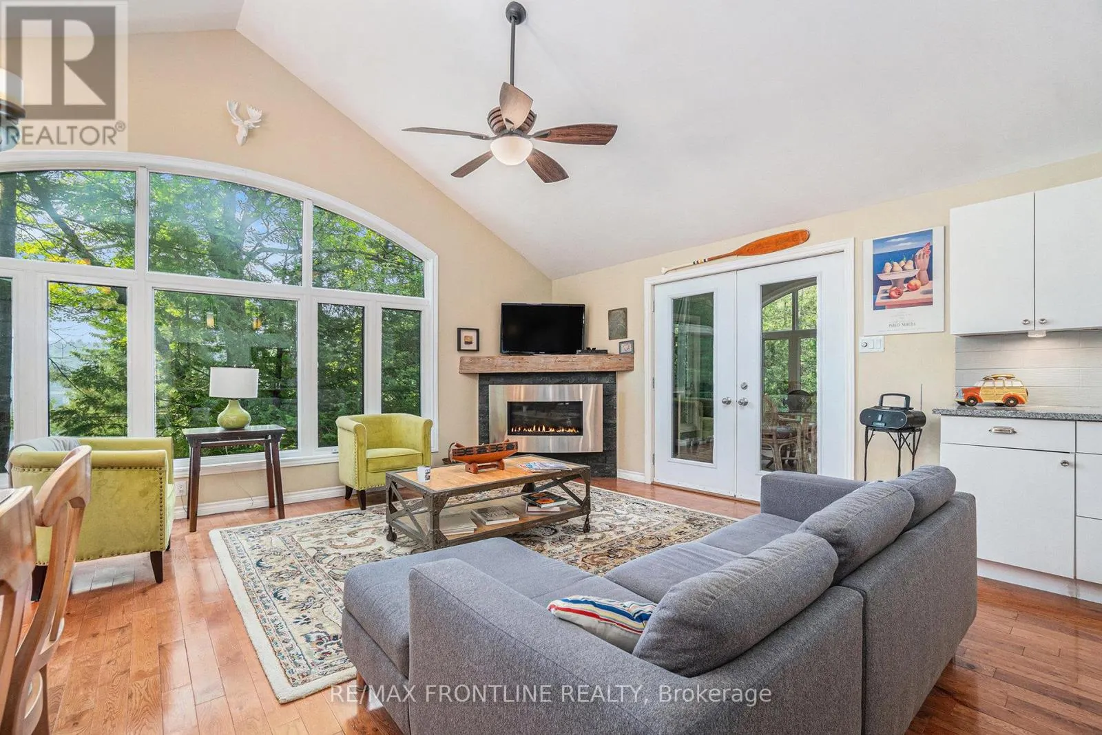 1020 CARSON TRAIL ROAD