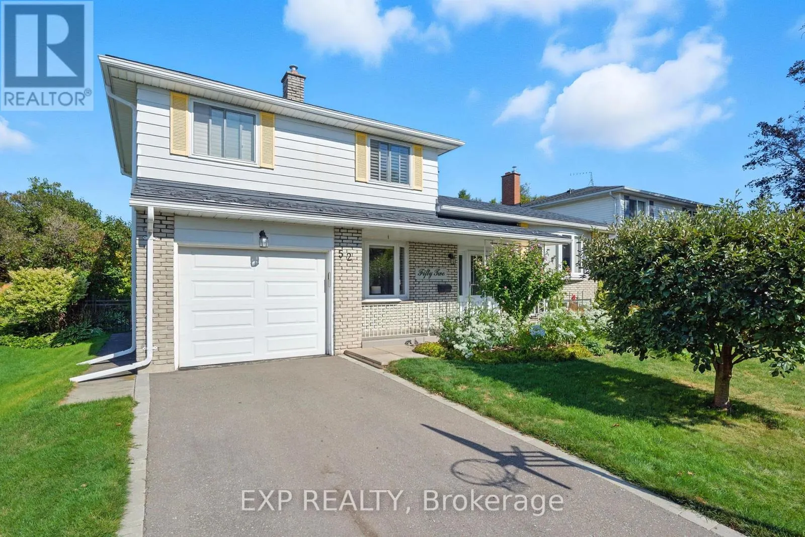52 BAYVIEW CRESCENT