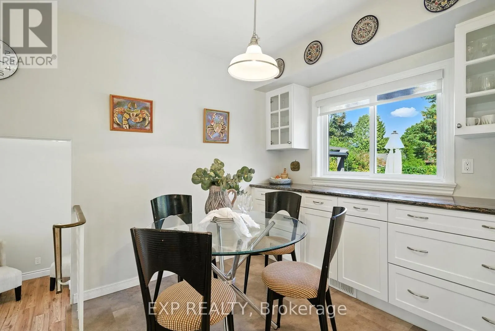 52 BAYVIEW CRESCENT