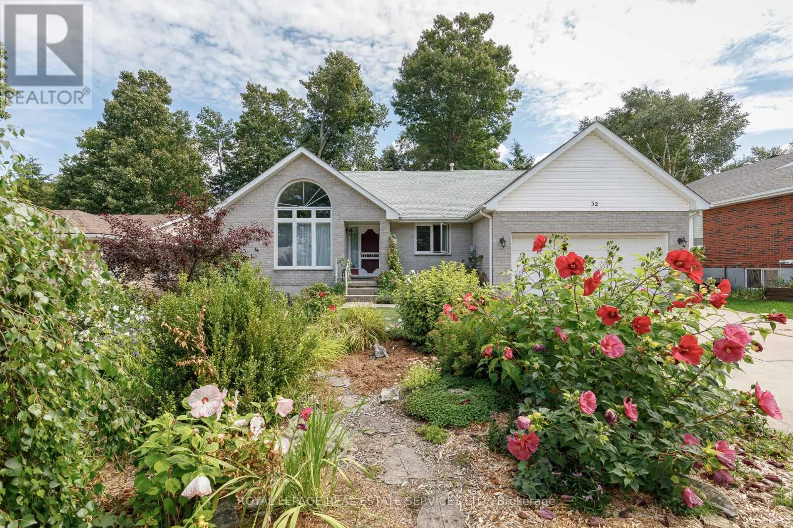 32 POLLARD DRIVE