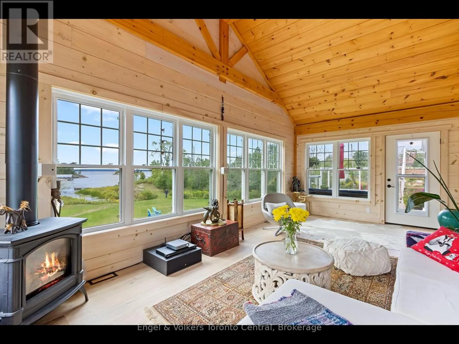 9 OSPREY WAY