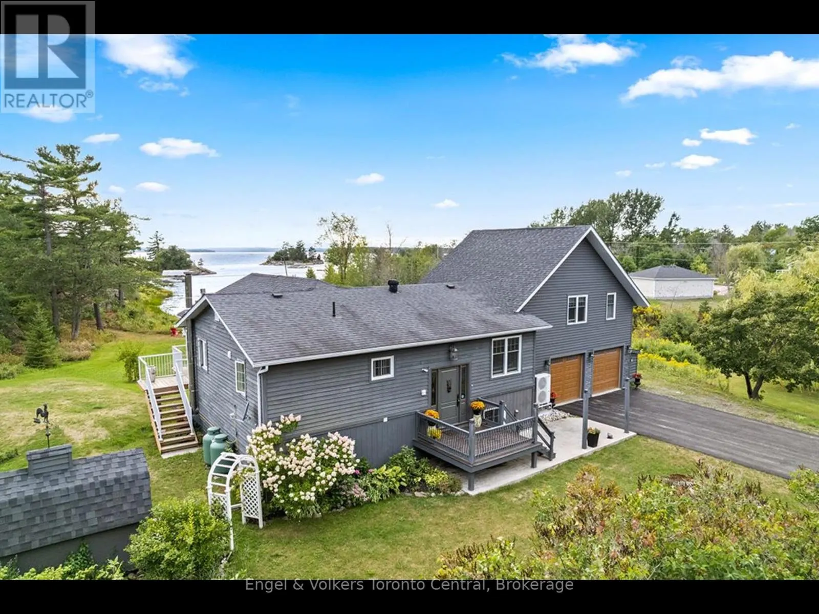 9 OSPREY WAY