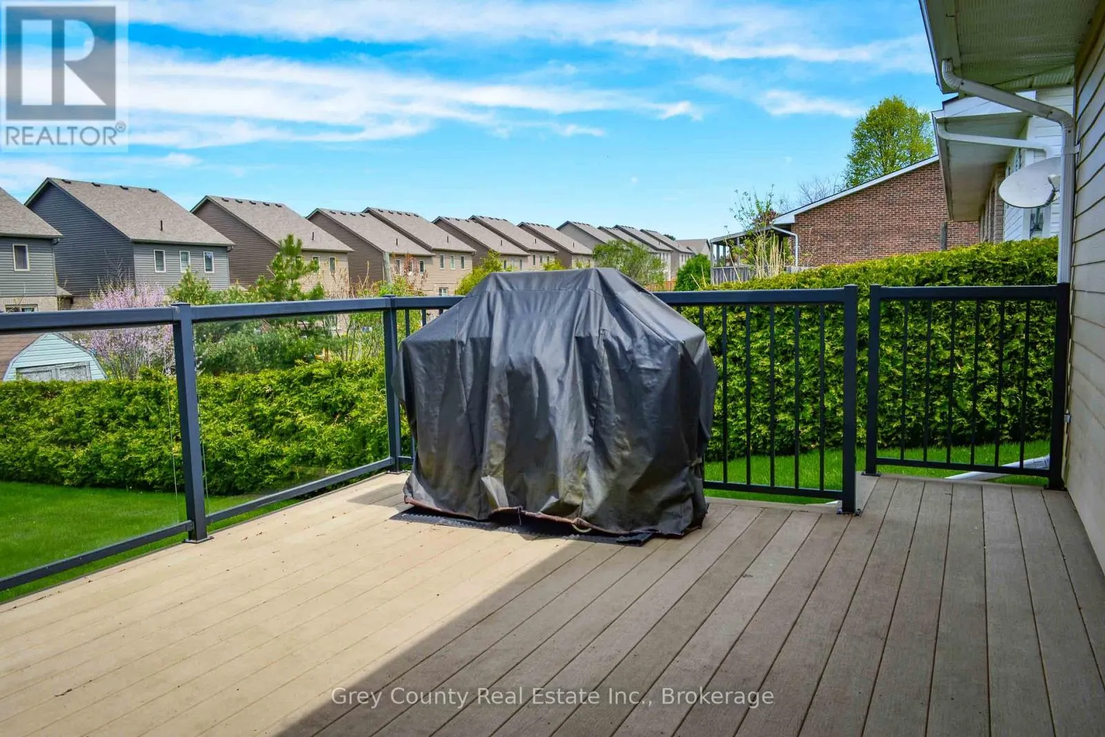 63 GRAYVIEW DRIVE