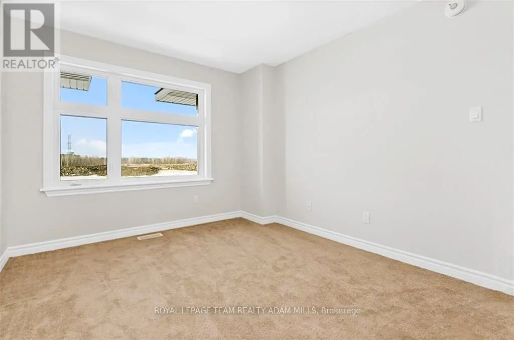 12 VERGLAS LANE