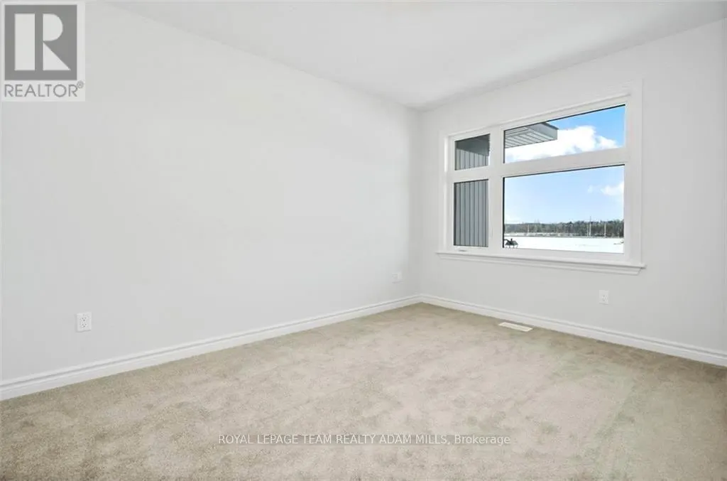 12 VERGLAS LANE