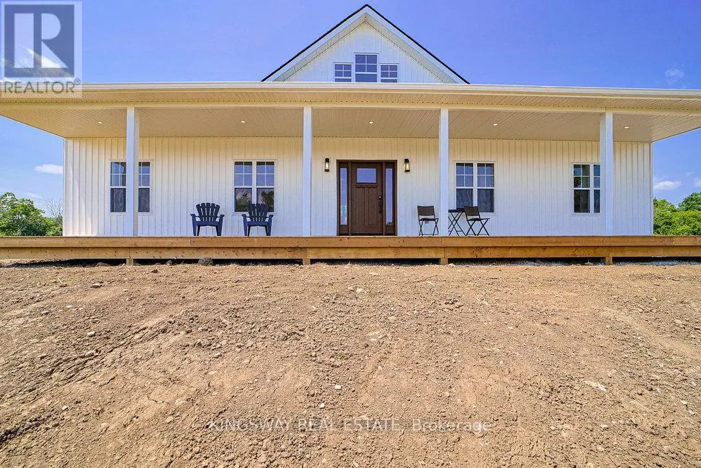 242 PERCY BOOM ROAD E