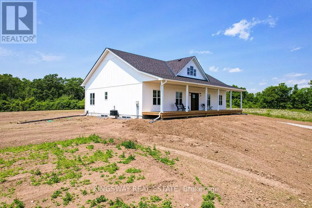242 PERCY BOOM ROAD E