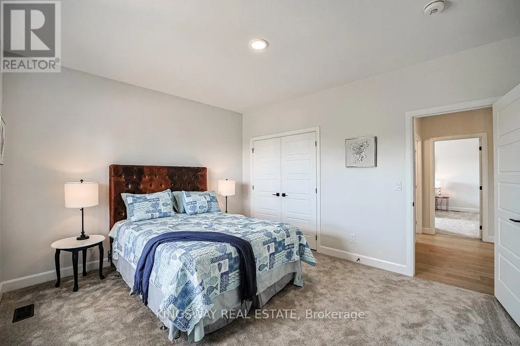 242 PERCY BOOM ROAD E