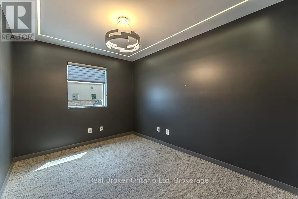 1 - 1525 16TH STREET E, #1